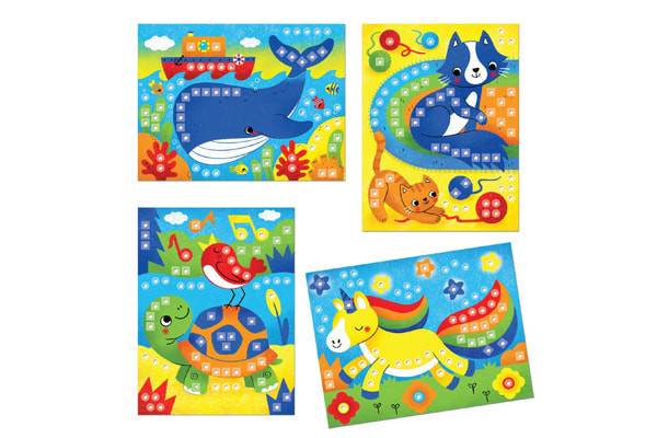 Vier geperforeerde kaarten 