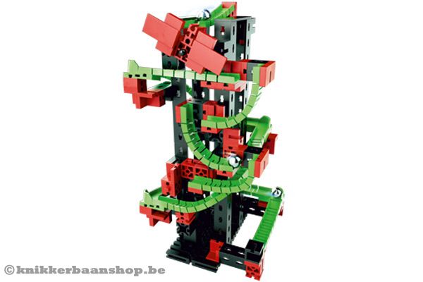 Ook op te zetten als parcour met twee omlopen.