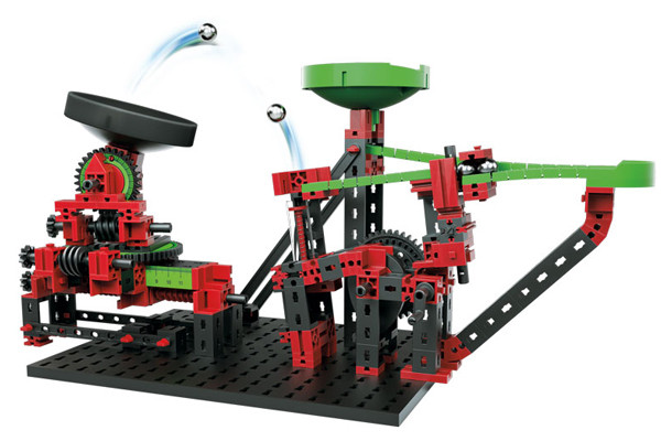 De trampoline laat de kogels stuiteren en zorgt voor een cool effect.