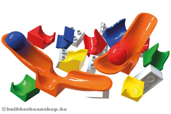 Kleurrijke set met gave elementen.